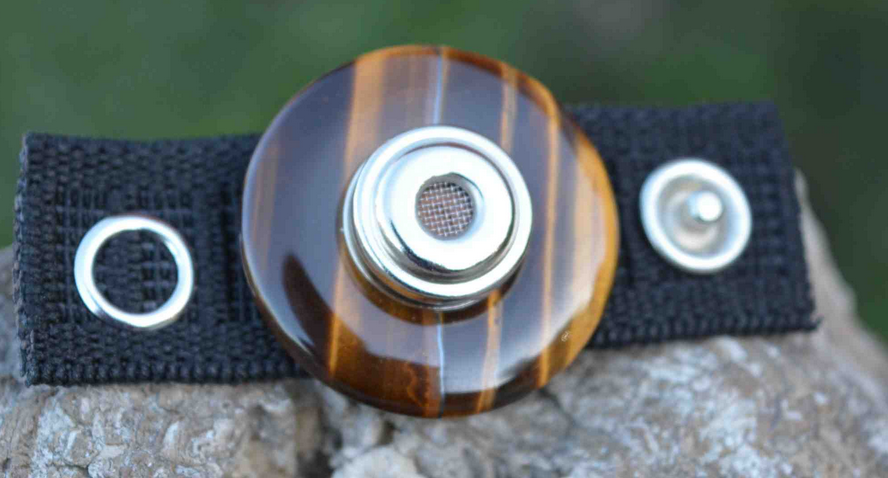 Daisy Paw - Essential Oil Collar Companions